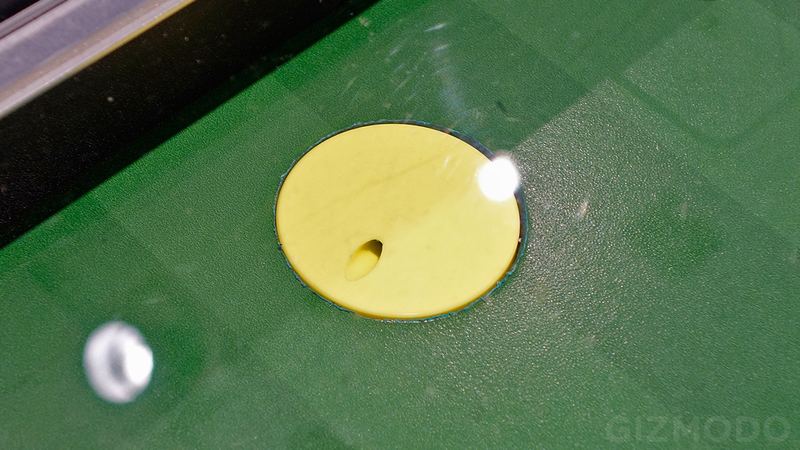 Illustration for article titled The Tiny Players On This Foosball Table Have Been Replaced With Air Jets